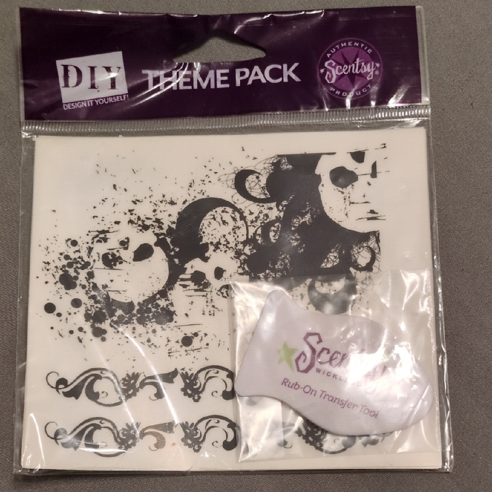 Scentsy DIY Theme Pack with Black and White Designs - Picture 1 of 2